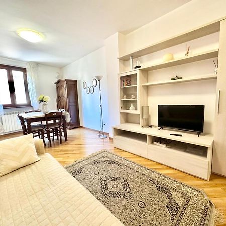 Apartamento Tra I Due Ponti Rieti Exterior foto
